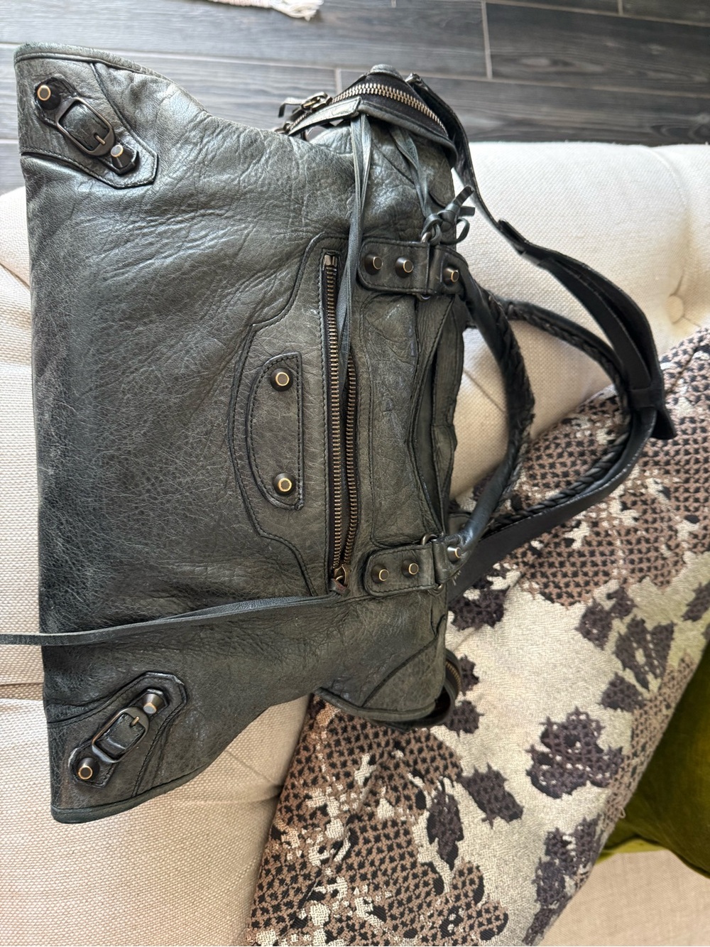 Balenciaga City Moto Bag. Anthracite. Lambskin